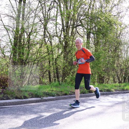 12.04.2026 - 45. Internationalen Wilhelmsburger Insellauf Yannick Fuchs http://msf.ph/oto/9481120 12.04.2026 10:28:58 Laufen 31, 2614 meine-sportfotos.de