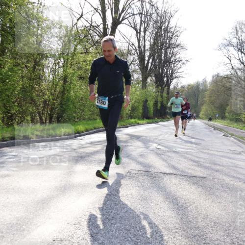 12.04.2026 - 45. Internationalen Wilhelmsburger Insellauf Yannick Fuchs http://msf.ph/oto/9481154 12.04.2026 10:21:11 Laufen 2780, 5841, 581 meine-sportfotos.de