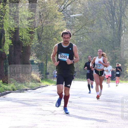 12.04.2026 - 45. Internationalen Wilhelmsburger Insellauf Yannick Fuchs http://msf.ph/oto/9481255 12.04.2026 10:21:21 Laufen 3095, 3619 meine-sportfotos.de