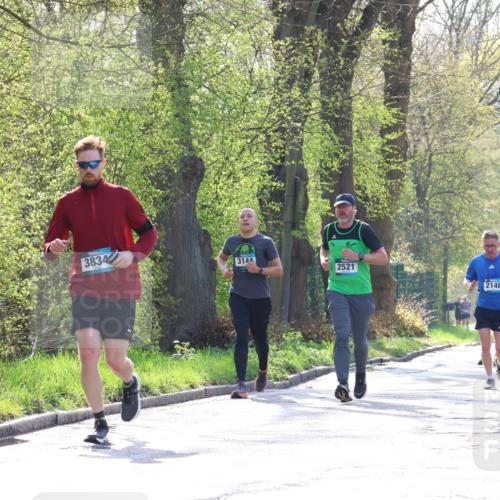 12.04.2026 - 45. Internationalen Wilhelmsburger Insellauf Yannick Fuchs http://msf.ph/oto/9481257 12.04.2026 10:29:11 Laufen 3834, 3144, 2521, 2148, 2456 meine-sportfotos.de