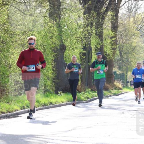 12.04.2026 - 45. Internationalen Wilhelmsburger Insellauf Yannick Fuchs http://msf.ph/oto/9481261 12.04.2026 10:29:11 Laufen 3834, 44, 2521, 2148, 2456 meine-sportfotos.de