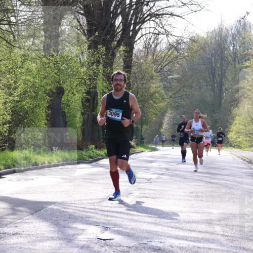 12.04.2026 - 45. Internationalen Wilhelmsburger Insellauf Yannick Fuchs http://msf.ph/oto/9481279 12.04.2026 10:21:22 Laufen 3095, 619 meine-sportfotos.de