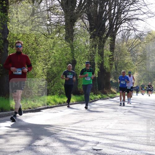 12.04.2026 - 45. Internationalen Wilhelmsburger Insellauf Yannick Fuchs http://msf.ph/oto/9481285 12.04.2026 10:29:13 Laufen 5834, 3144, 2521, 2148, 2456 meine-sportfotos.de