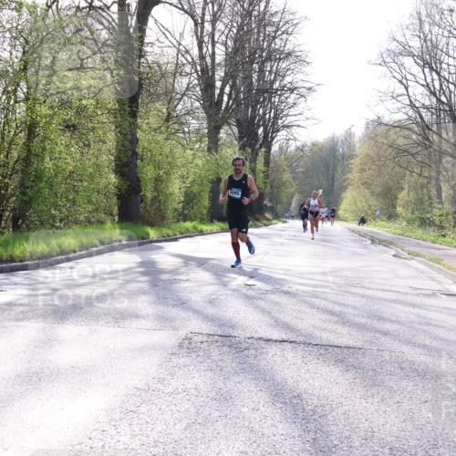 12.04.2026 - 45. Internationalen Wilhelmsburger Insellauf Yannick Fuchs http://msf.ph/oto/9481290 12.04.2026 10:21:23 Laufen 3095 meine-sportfotos.de