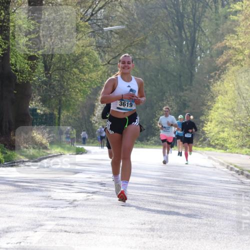 12.04.2026 - 45. Internationalen Wilhelmsburger Insellauf Yannick Fuchs http://msf.ph/oto/9481305 12.04.2026 10:21:25 Laufen 3619, 3584 meine-sportfotos.de