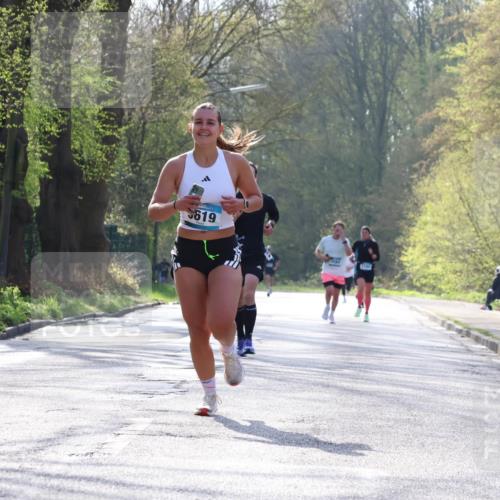12.04.2026 - 45. Internationalen Wilhelmsburger Insellauf Yannick Fuchs http://msf.ph/oto/9481324 12.04.2026 10:21:26 Laufen 619 meine-sportfotos.de