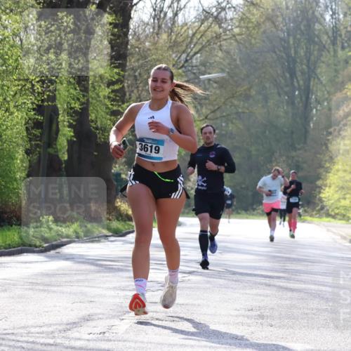 12.04.2026 - 45. Internationalen Wilhelmsburger Insellauf Yannick Fuchs http://msf.ph/oto/9481333 12.04.2026 10:21:26 Laufen 3619 meine-sportfotos.de