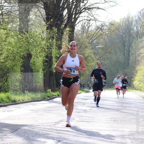 12.04.2026 - 45. Internationalen Wilhelmsburger Insellauf Yannick Fuchs http://msf.ph/oto/9481342 12.04.2026 10:21:27 Laufen 19, 1264 meine-sportfotos.de