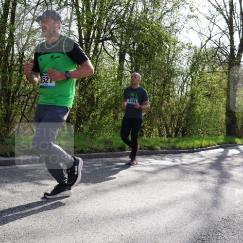 12.04.2026 - 45. Internationalen Wilhelmsburger Insellauf Yannick Fuchs http://msf.ph/oto/9481362 12.04.2026 10:29:19 Laufen 2521, 3144, 2148 meine-sportfotos.de