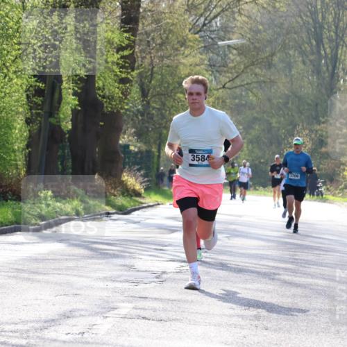 12.04.2026 - 45. Internationalen Wilhelmsburger Insellauf Yannick Fuchs http://msf.ph/oto/9481418 12.04.2026 10:21:35 Laufen 3584, 3706 meine-sportfotos.de
