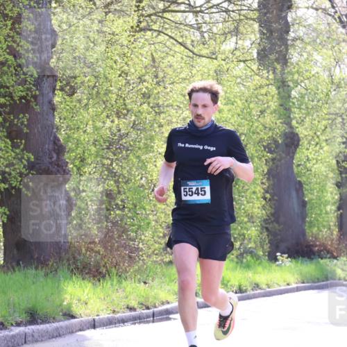 12.04.2026 - 45. Internationalen Wilhelmsburger Insellauf Yannick Fuchs http://msf.ph/oto/9481444 12.04.2026 10:29:26 Laufen 5545 meine-sportfotos.de