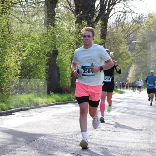 12.04.2026 - 45. Internationalen Wilhelmsburger Insellauf Yannick Fuchs http://msf.ph/oto/9481450 12.04.2026 10:21:37 Laufen 3584, 2284, 3706 meine-sportfotos.de
