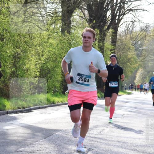12.04.2026 - 45. Internationalen Wilhelmsburger Insellauf Yannick Fuchs http://msf.ph/oto/9481459 12.04.2026 10:21:38 Laufen 3584, 2284, 3706 meine-sportfotos.de