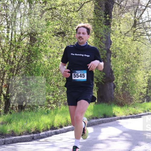 12.04.2026 - 45. Internationalen Wilhelmsburger Insellauf Yannick Fuchs http://msf.ph/oto/9481472 12.04.2026 10:29:28 Laufen 5545 meine-sportfotos.de