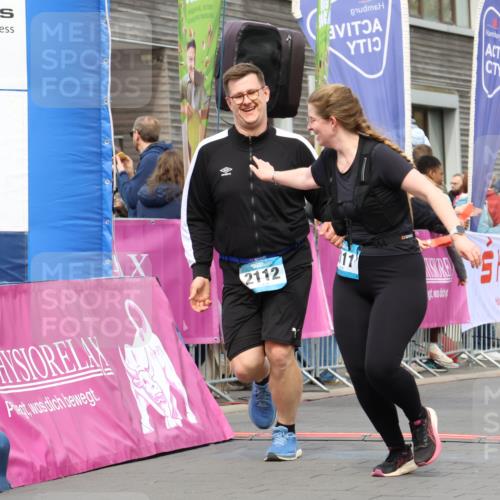 12.04.2026 - 45. Internationalen Wilhelmsburger Insellauf Strokosch-Dieckow http://msf.ph/oto/9481537 12.04.2026 13:25:05 Ziel 4908, 4016, 2111, 2112, 2290, 4812, 2990, 2991 meine-sportfotos.de