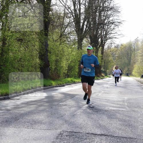 12.04.2026 - 45. Internationalen Wilhelmsburger Insellauf Yannick Fuchs http://msf.ph/oto/9481542 12.04.2026 10:21:45 Laufen 3706, 370 meine-sportfotos.de