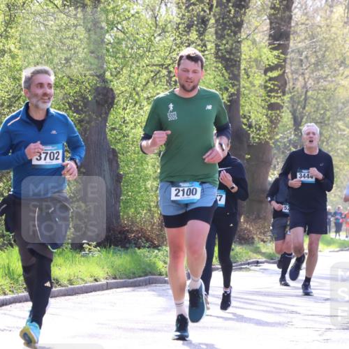 12.04.2026 - 45. Internationalen Wilhelmsburger Insellauf Yannick Fuchs http://msf.ph/oto/9481576 12.04.2026 10:29:37 Laufen 3702, 2025, 2100, 52, 3444, 4490, 4608, 4629 meine-sportfotos.de