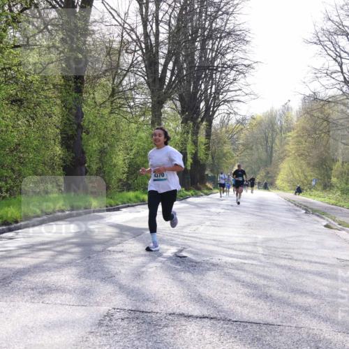 12.04.2026 - 45. Internationalen Wilhelmsburger Insellauf Yannick Fuchs http://msf.ph/oto/9481586 12.04.2026 10:21:50 Laufen 4370 meine-sportfotos.de