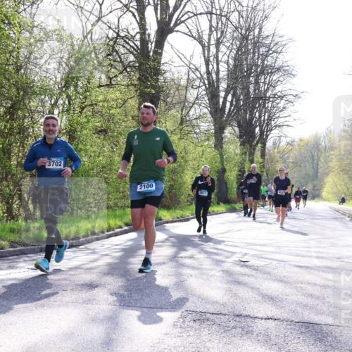 12.04.2026 - 45. Internationalen Wilhelmsburger Insellauf Yannick Fuchs http://msf.ph/oto/9481616 12.04.2026 10:29:40 Laufen 3702, 2100, 3677 meine-sportfotos.de