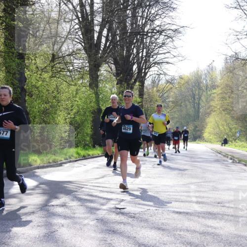 12.04.2026 - 45. Internationalen Wilhelmsburger Insellauf Yannick Fuchs http://msf.ph/oto/9481632 12.04.2026 10:29:42 Laufen 3677, 3444, 4629 meine-sportfotos.de