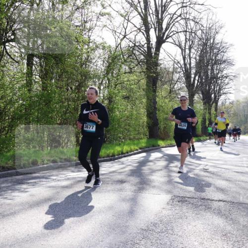 12.04.2026 - 45. Internationalen Wilhelmsburger Insellauf Yannick Fuchs http://msf.ph/oto/9481651 12.04.2026 10:29:43 Laufen 3677, 4629 meine-sportfotos.de