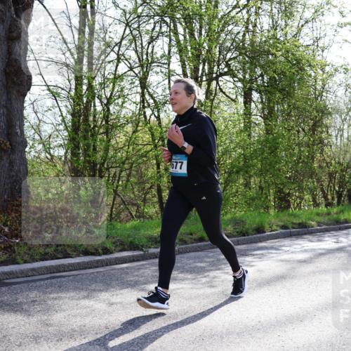 12.04.2026 - 45. Internationalen Wilhelmsburger Insellauf Yannick Fuchs http://msf.ph/oto/9481659 12.04.2026 10:29:44 Laufen 677, 4629 meine-sportfotos.de