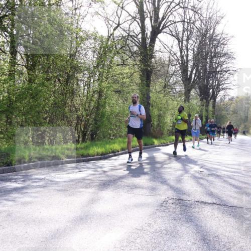 12.04.2026 - 45. Internationalen Wilhelmsburger Insellauf Yannick Fuchs http://msf.ph/oto/9481684 12.04.2026 10:22:01 Laufen  meine-sportfotos.de