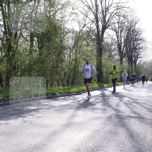 12.04.2026 - 45. Internationalen Wilhelmsburger Insellauf Yannick Fuchs http://msf.ph/oto/9481691 12.04.2026 10:22:01 Laufen 3905 meine-sportfotos.de