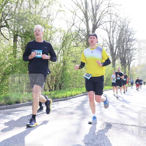 12.04.2026 - 45. Internationalen Wilhelmsburger Insellauf Yannick Fuchs http://msf.ph/oto/9481694 12.04.2026 10:29:47 Laufen 144, 4608, 4871 meine-sportfotos.de