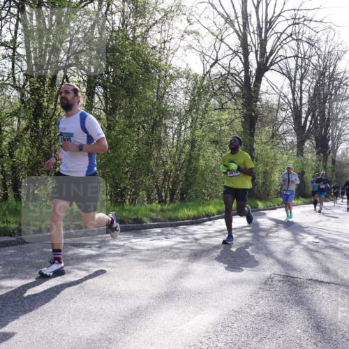 12.04.2026 - 45. Internationalen Wilhelmsburger Insellauf Yannick Fuchs http://msf.ph/oto/9481710 12.04.2026 10:22:02 Laufen 3905, 3016 meine-sportfotos.de