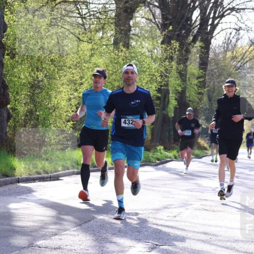 12.04.2026 - 45. Internationalen Wilhelmsburger Insellauf Yannick Fuchs http://msf.ph/oto/9481724 12.04.2026 10:22:04 Laufen 22, 432, 4150 meine-sportfotos.de