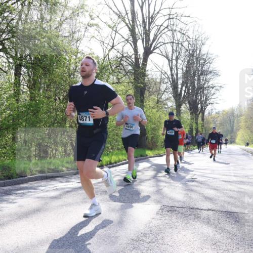 12.04.2026 - 45. Internationalen Wilhelmsburger Insellauf Yannick Fuchs http://msf.ph/oto/9481725 12.04.2026 10:29:49 Laufen 4871, 4490, 4980 meine-sportfotos.de