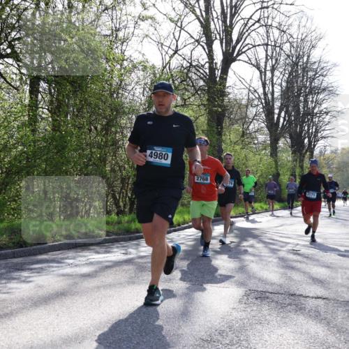 12.04.2026 - 45. Internationalen Wilhelmsburger Insellauf Yannick Fuchs http://msf.ph/oto/9481749 12.04.2026 10:29:51 Laufen 4980, 2768, 76, 3171 meine-sportfotos.de