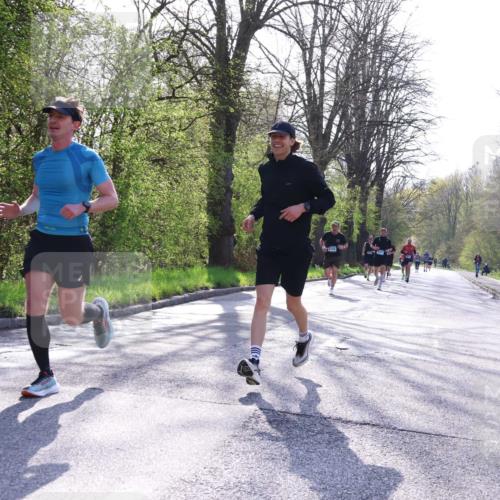 12.04.2026 - 45. Internationalen Wilhelmsburger Insellauf Yannick Fuchs http://msf.ph/oto/9481761 12.04.2026 10:22:07 Laufen  meine-sportfotos.de