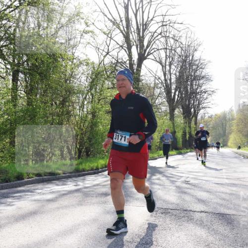 12.04.2026 - 45. Internationalen Wilhelmsburger Insellauf Yannick Fuchs http://msf.ph/oto/9481772 12.04.2026 10:29:53 Laufen 3171 meine-sportfotos.de