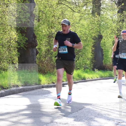 12.04.2026 - 45. Internationalen Wilhelmsburger Insellauf Yannick Fuchs http://msf.ph/oto/9481786 12.04.2026 10:22:09 Laufen 4150, 4787, 561, 5653 meine-sportfotos.de