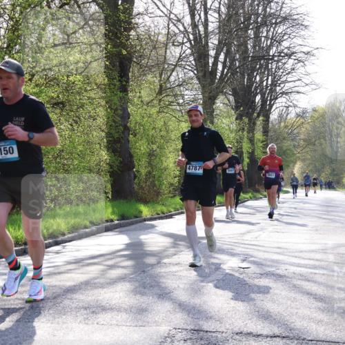 12.04.2026 - 45. Internationalen Wilhelmsburger Insellauf Yannick Fuchs http://msf.ph/oto/9481808 12.04.2026 10:22:11 Laufen 4150, 4787, 5661 meine-sportfotos.de
