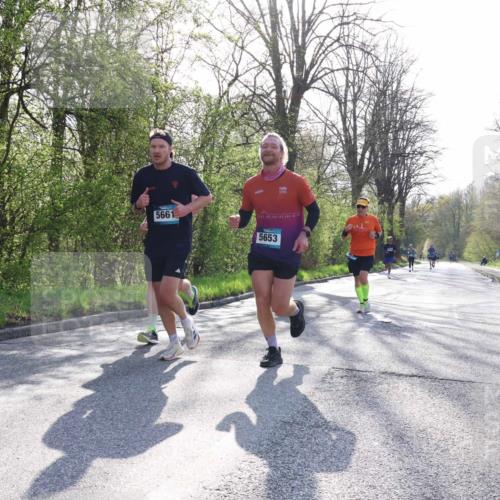 12.04.2026 - 45. Internationalen Wilhelmsburger Insellauf Yannick Fuchs http://msf.ph/oto/9481866 12.04.2026 10:22:15 Laufen 5661, 5653 meine-sportfotos.de