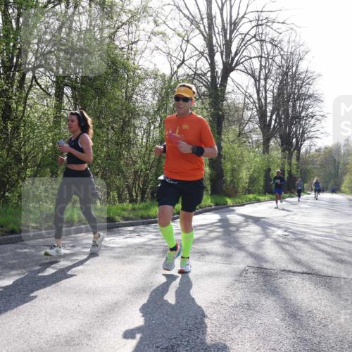 12.04.2026 - 45. Internationalen Wilhelmsburger Insellauf Yannick Fuchs http://msf.ph/oto/9481890 12.04.2026 10:22:17 Laufen  meine-sportfotos.de
