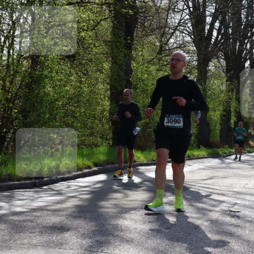 12.04.2026 - 45. Internationalen Wilhelmsburger Insellauf Yannick Fuchs http://msf.ph/oto/9481901 12.04.2026 10:30:04 Laufen 3090, 3534 meine-sportfotos.de