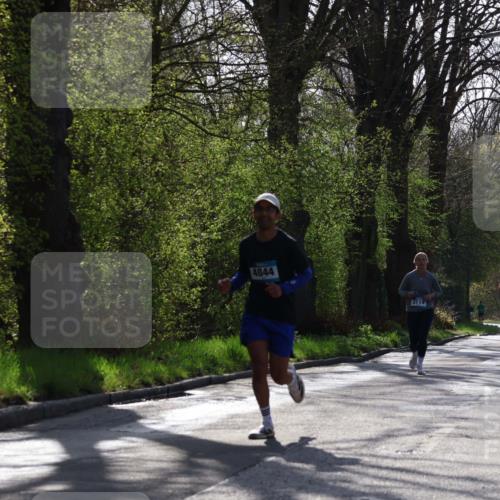 12.04.2026 - 45. Internationalen Wilhelmsburger Insellauf Yannick Fuchs http://msf.ph/oto/9481907 12.04.2026 10:22:18 Laufen 4844, 3114 meine-sportfotos.de