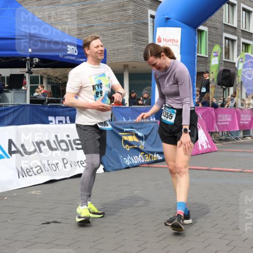 12.04.2026 - 45. Internationalen Wilhelmsburger Insellauf Strokosch-Dieckow http://msf.ph/oto/9481909 12.04.2026 13:24:43 Ziel 4567 meine-sportfotos.de