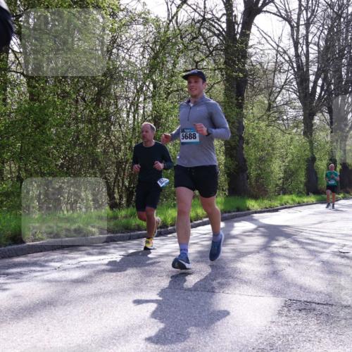 12.04.2026 - 45. Internationalen Wilhelmsburger Insellauf Yannick Fuchs http://msf.ph/oto/9481918 12.04.2026 10:30:06 Laufen 5688 meine-sportfotos.de