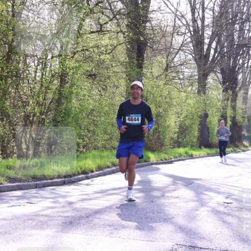 12.04.2026 - 45. Internationalen Wilhelmsburger Insellauf Yannick Fuchs http://msf.ph/oto/9481927 12.04.2026 10:22:20 Laufen 4844, 3114 meine-sportfotos.de