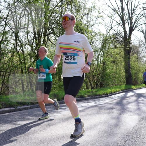 12.04.2026 - 45. Internationalen Wilhelmsburger Insellauf Yannick Fuchs http://msf.ph/oto/9481989 12.04.2026 10:30:13 Laufen 3534, 2525, 4295 meine-sportfotos.de