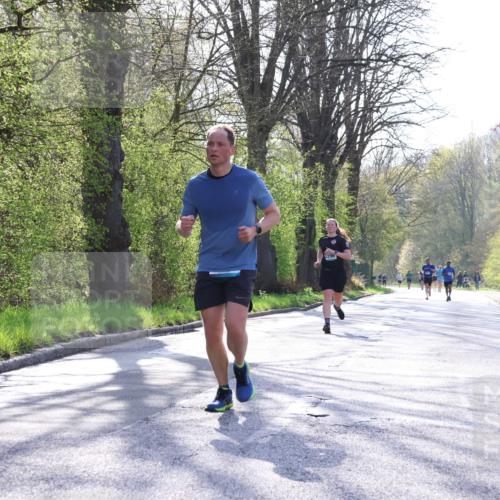 12.04.2026 - 45. Internationalen Wilhelmsburger Insellauf Yannick Fuchs http://msf.ph/oto/9481997 12.04.2026 10:22:27 Laufen  meine-sportfotos.de