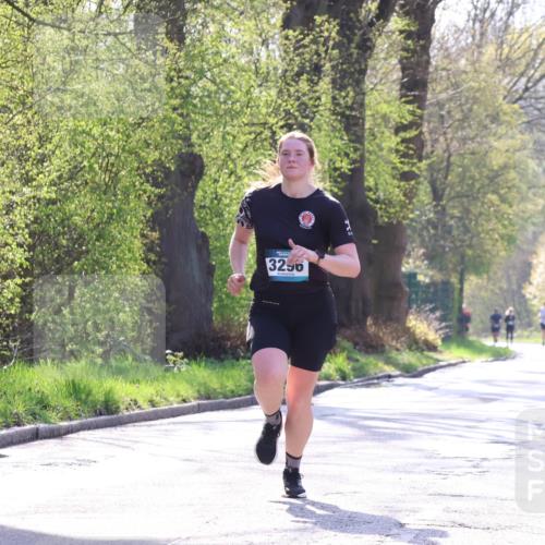 12.04.2026 - 45. Internationalen Wilhelmsburger Insellauf Yannick Fuchs http://msf.ph/oto/9482011 12.04.2026 10:22:28 Laufen 3296 meine-sportfotos.de