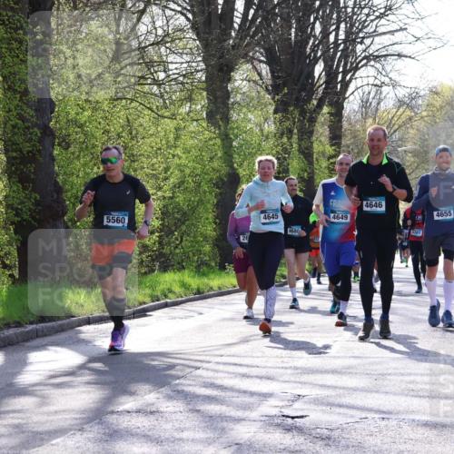 12.04.2026 - 45. Internationalen Wilhelmsburger Insellauf Yannick Fuchs http://msf.ph/oto/9482047 12.04.2026 10:30:18 Laufen 5560, 4645, 4680, 4646, 4649, 3381, 4655 meine-sportfotos.de