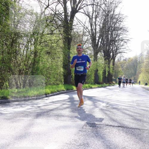 12.04.2026 - 45. Internationalen Wilhelmsburger Insellauf Yannick Fuchs http://msf.ph/oto/9482164 12.04.2026 10:22:42 Laufen 5821 meine-sportfotos.de