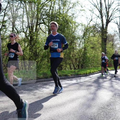 12.04.2026 - 45. Internationalen Wilhelmsburger Insellauf Yannick Fuchs http://msf.ph/oto/9482171 12.04.2026 10:30:27 Laufen 4674, 5034 meine-sportfotos.de